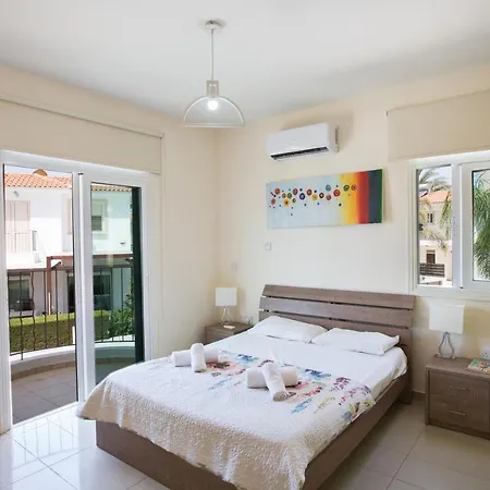 Shaye Front Line Protaras