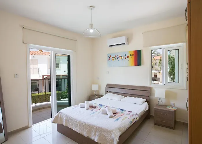 Shaye Front Line Protaras