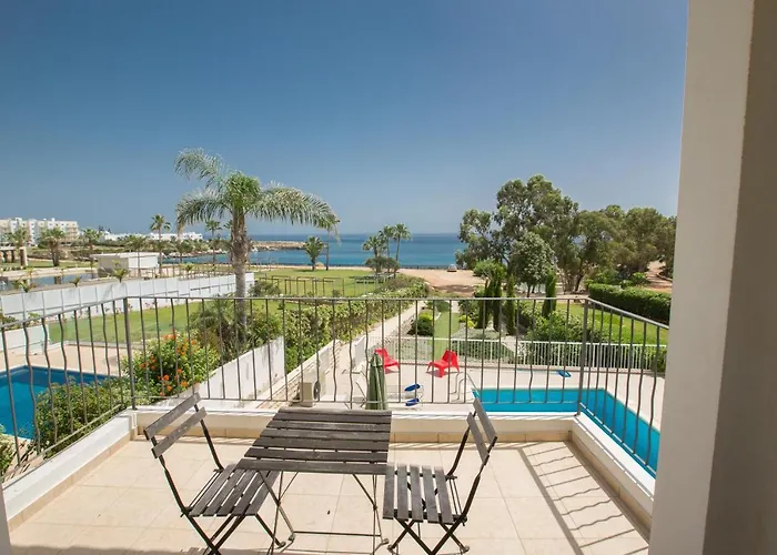 Shaye Front Line Protaras