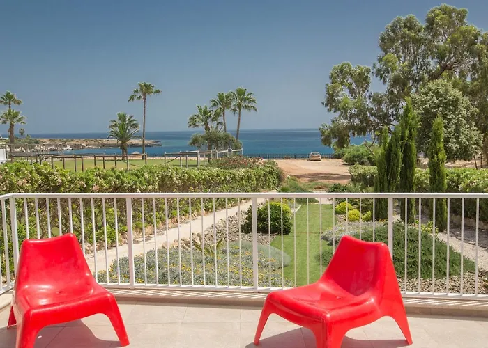 Shaye Front Line 度假居 普罗塔拉斯