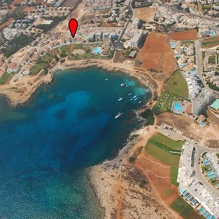 Dom wakacyjny Shaye Front Line Protaras